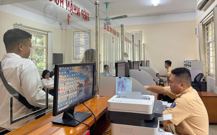 Kết quả đấu giá biển số xe ô tô ngày 9/1: Biển 51L-111.11 được trả giá hơn 2,4 tỷ đồng